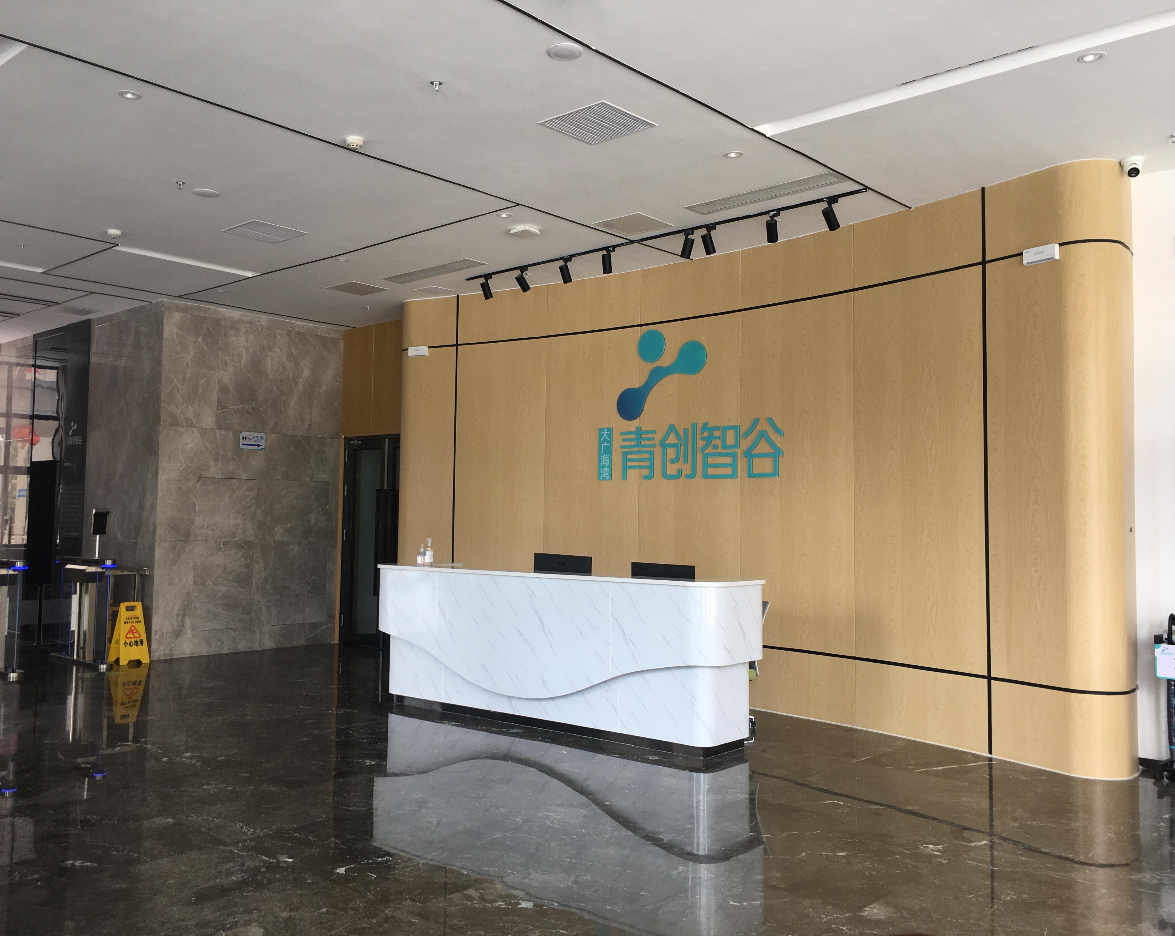 дизайнерское решение мебели