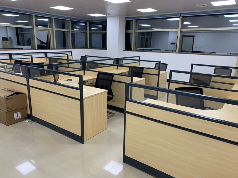 Китай поставщик офисных стульев