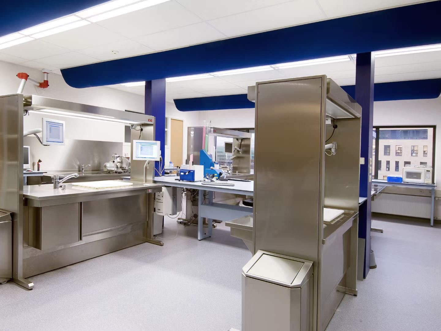 дизайнерское решение мебели