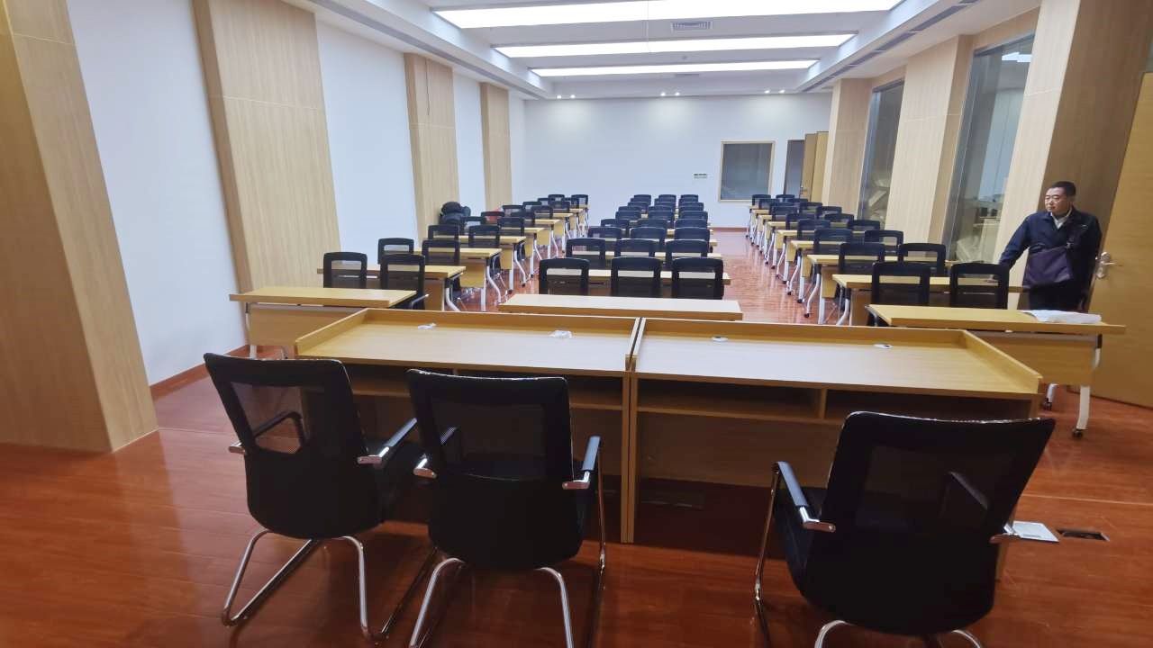 Конференц -таблица